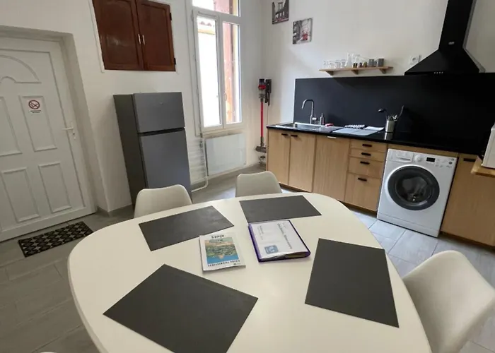 Appartement Chez Sonou , Centre *